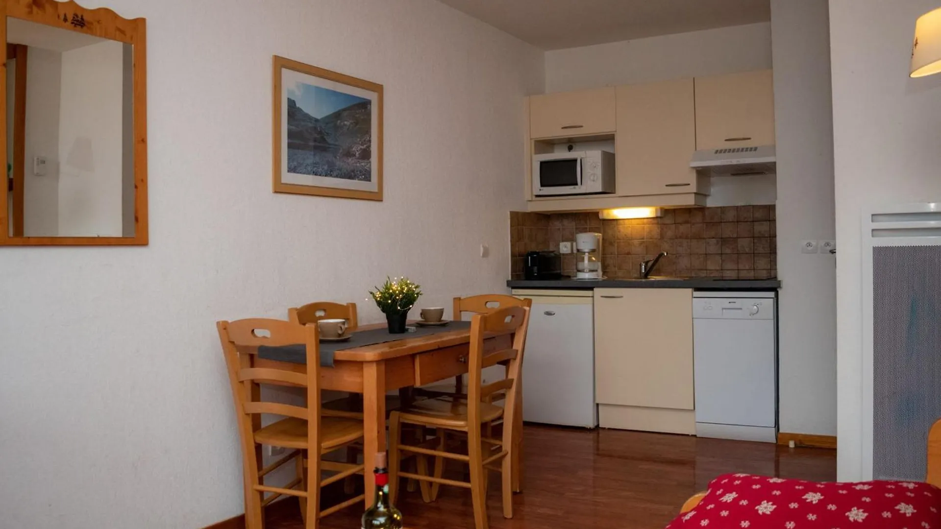 Appartement 2 Pieces Avec Balcon, 4 Pers, Animaux Admis, Parking - Fr-1-504-488 SuperDevoluy Apartment